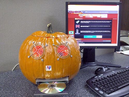 Photos: Pumpkin PC