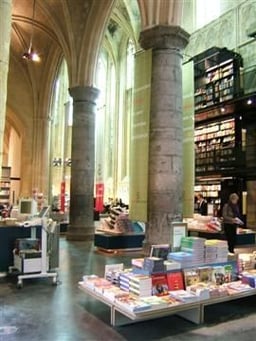 Photos:  Newest tech in oldest bookstore