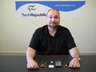 Cracking open the iPhone, video 2 — The iPhone in pieces