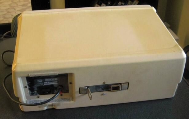 102_Osborne1_TRS80.jpg
