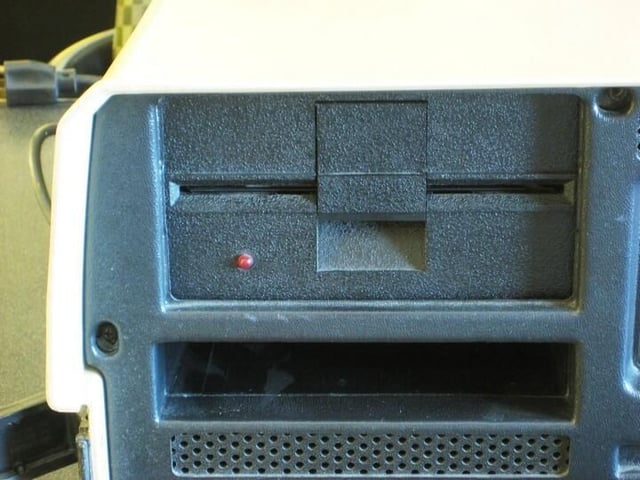 107_Osborne1_TRS80.jpg