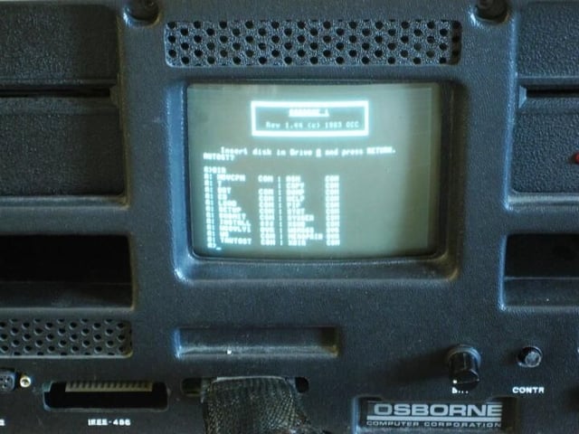 110_Osborne1_TRS80.jpg