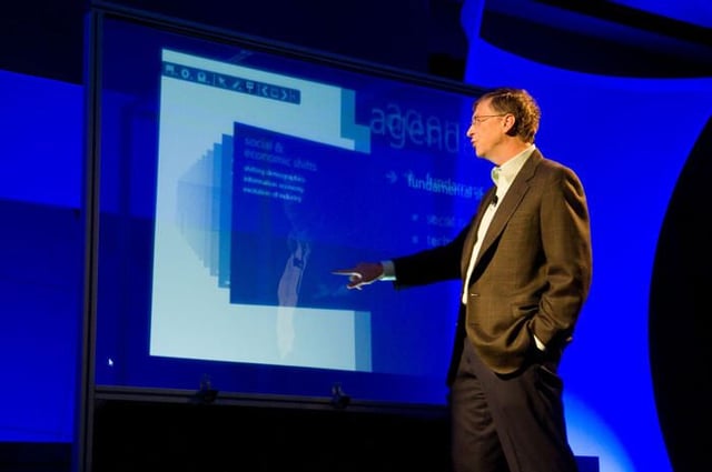 Photos: Bill Gates shows off ‘TouchWall’