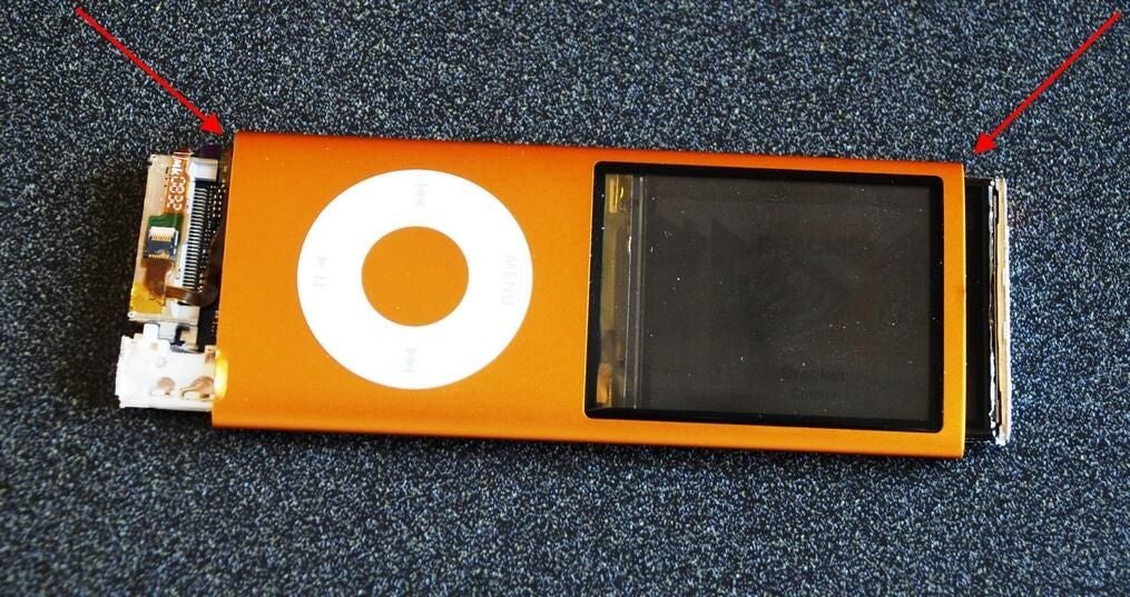 Cracking Open the Apple iPod Nano (4th generation) | TechRepublic