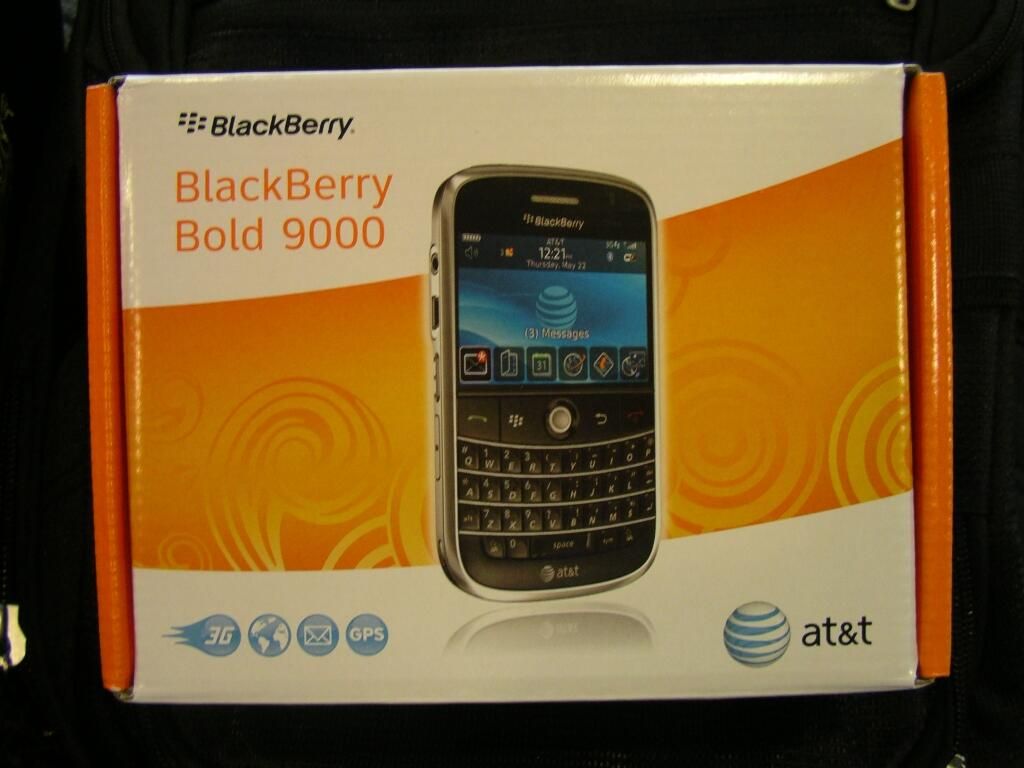 Image Gallery: First Impressions of the BlackBerry Bold