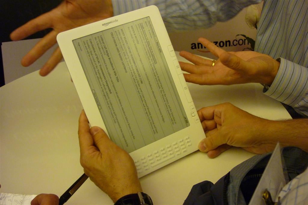 Amazon Kindle DX revealed