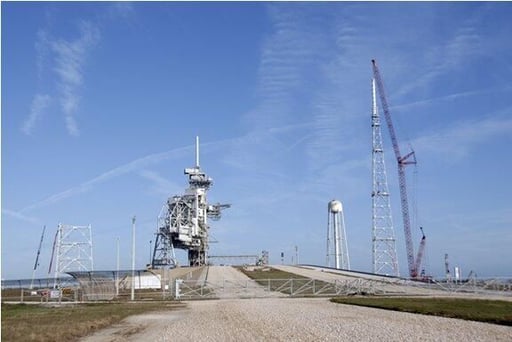 Photos: Preparing the Ares I-X rocket for launch