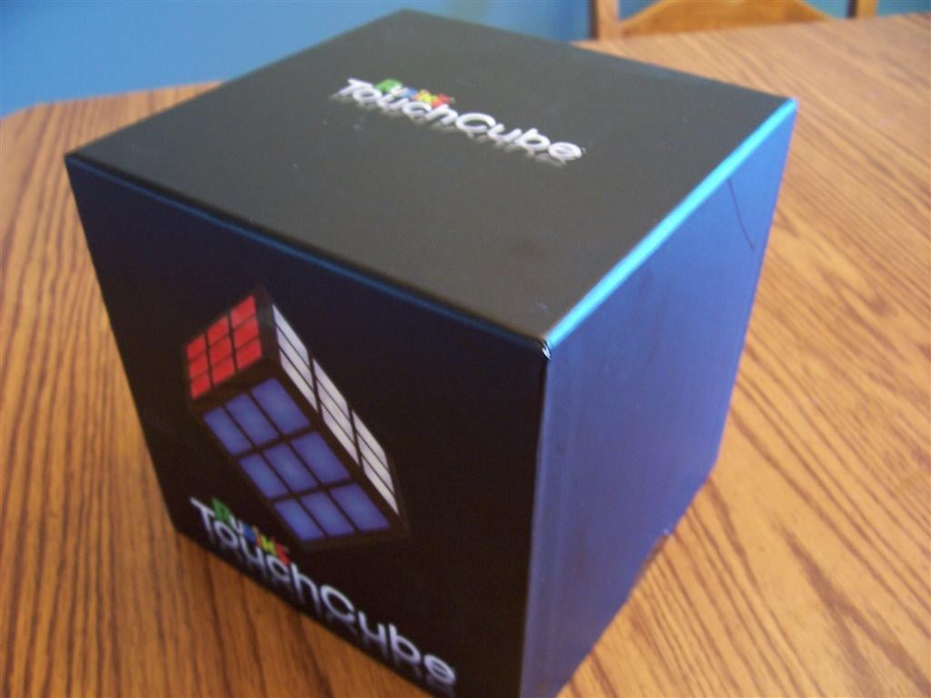 Unboxing the Rubik’s TouchCube