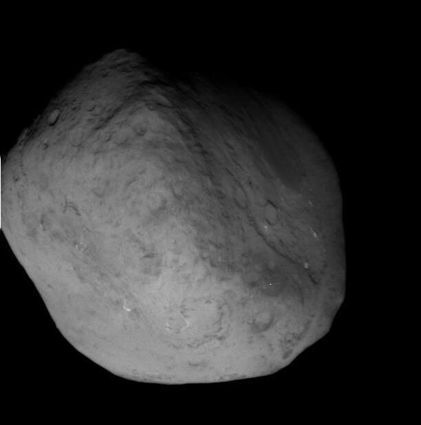 NASA returns to comet it attacked (photos)