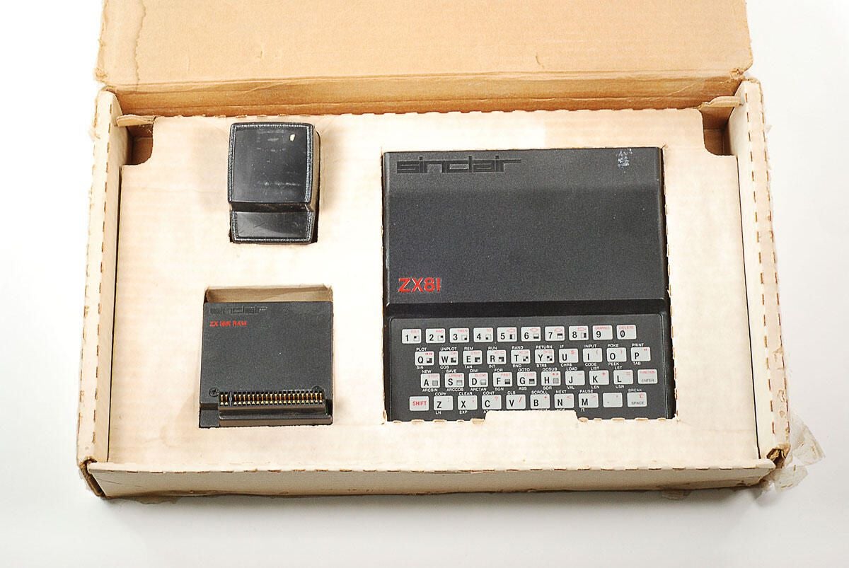 Sinclair ZX81 Teardown | TechRepublic