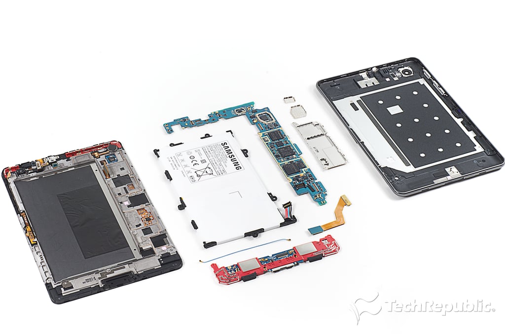 Cracking Open the Samsung Galaxy Tab 7.7