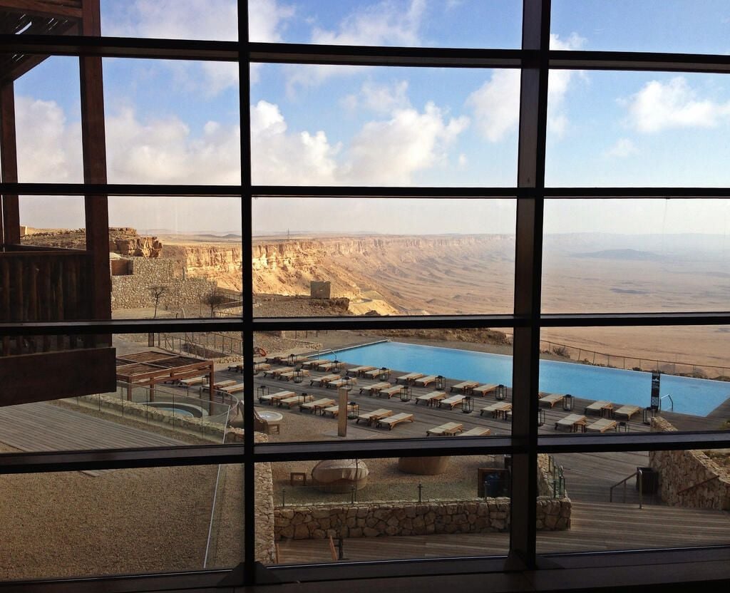 34-ramon-crater.jpg