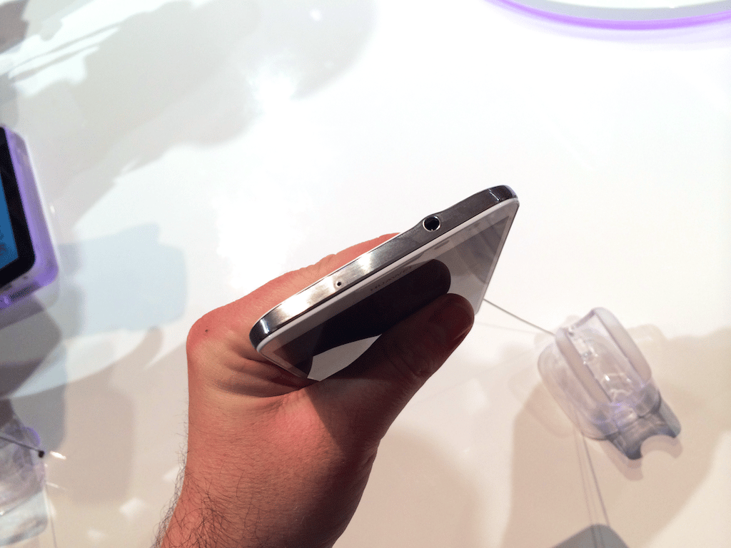 ascend_mate2_4g_034.png