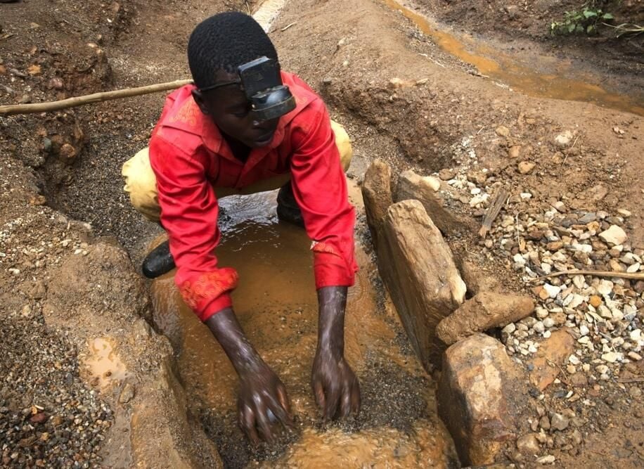 Congo-Miner10.jpg