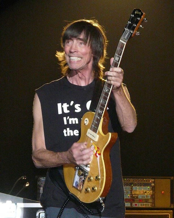 tomscholzsavvy.jpg