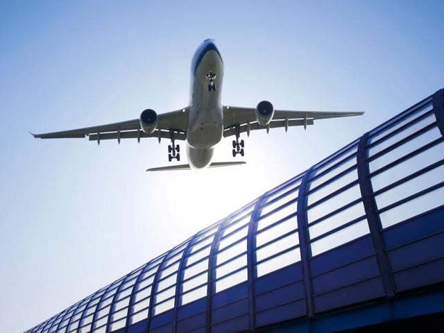 Road warriors: Reduce travel headaches with these five apps
