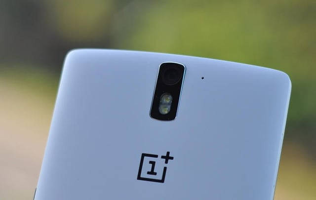 oneplus.jpg