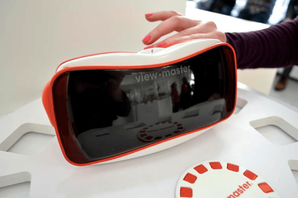 10 virtual reality headsets for less than $100