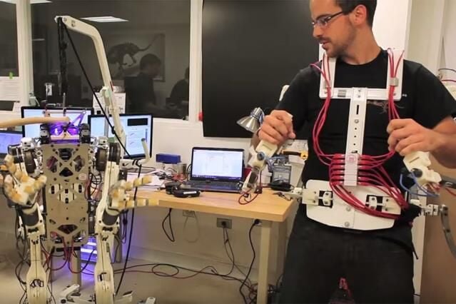 01-mit-robot-human.jpg