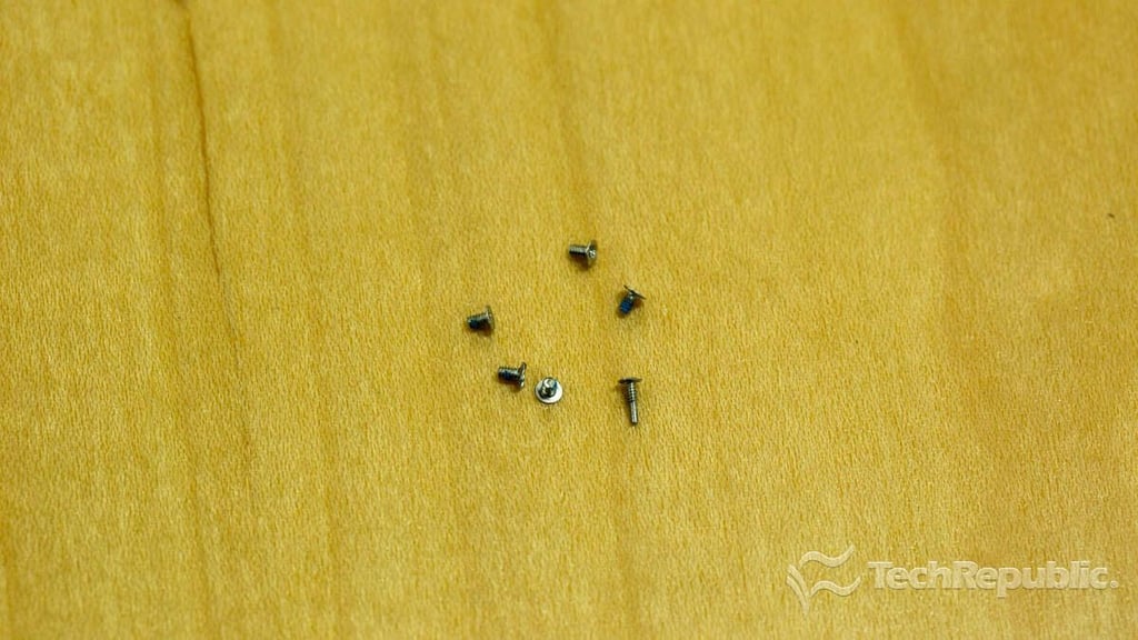 applepencilteardown010.jpg