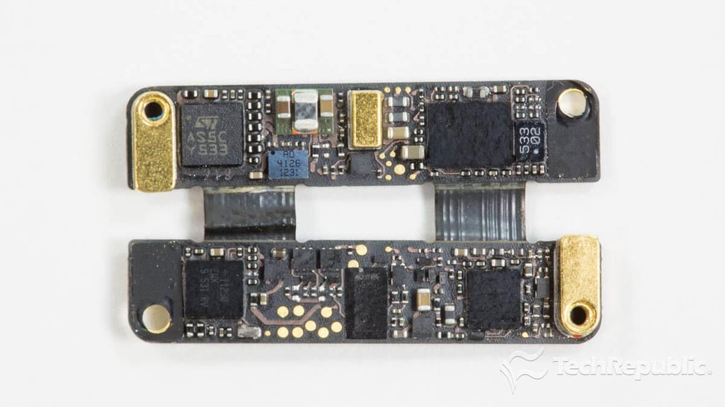 applepencilteardown013.jpg