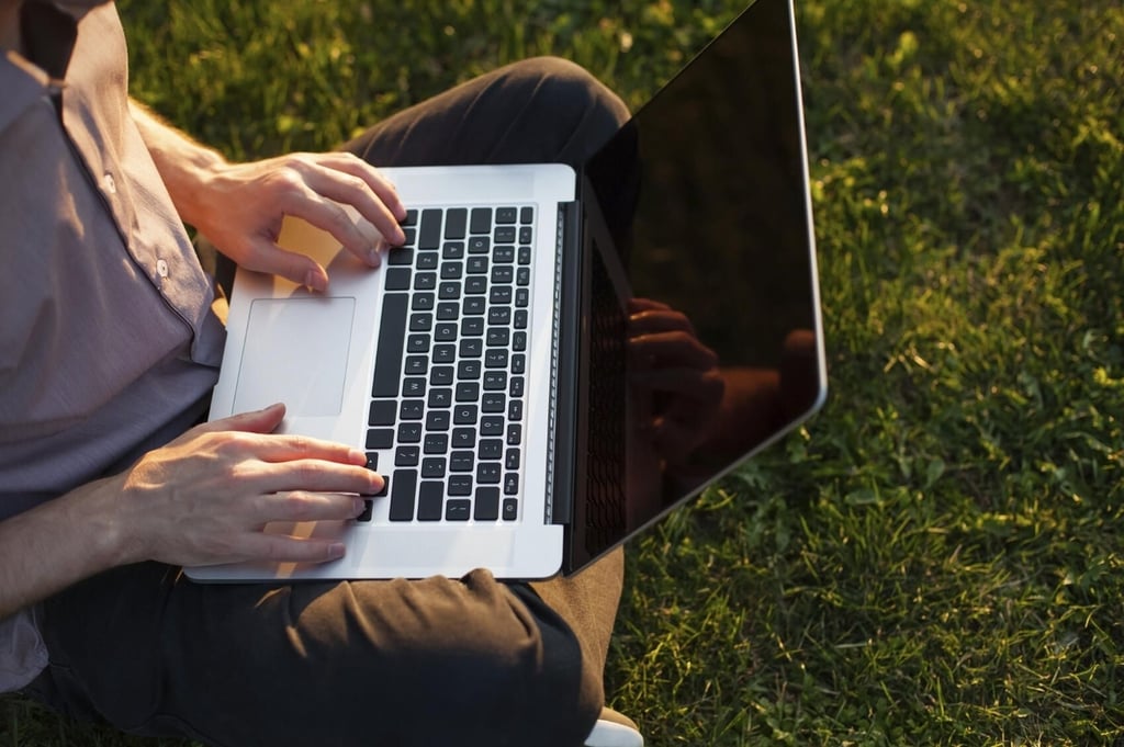 How to Disable the Creation of .DS_Store Files on Network, Removable Media Locations From a Mac