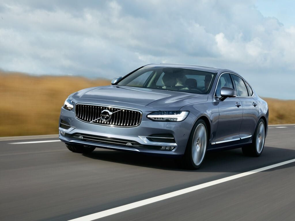 volvo-car.jpg
