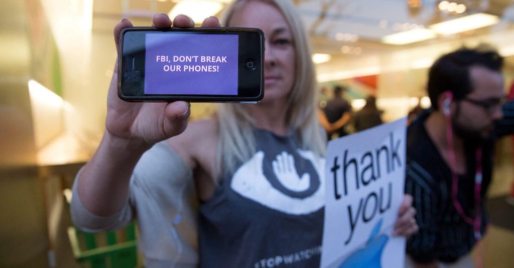 fbi-apple-protester-thank-you-apple.jpg