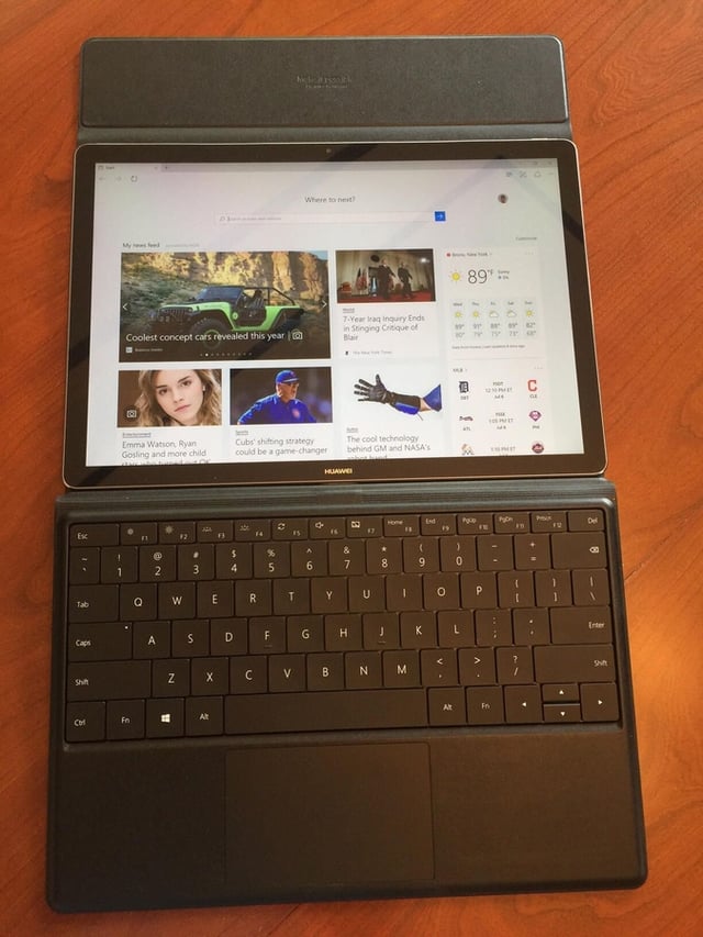 matebook-connector-in-case.jpg