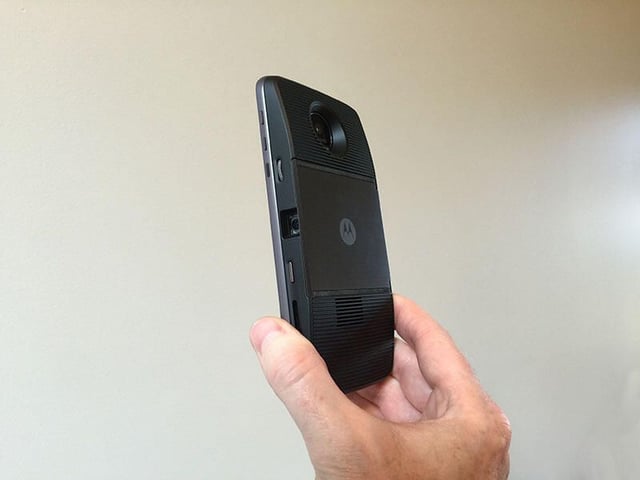 moto-z-6.jpg