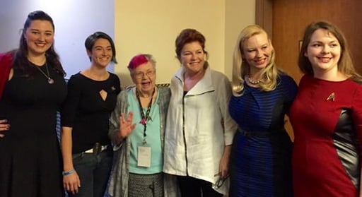 stlv16-sat-female-fandom.jpg