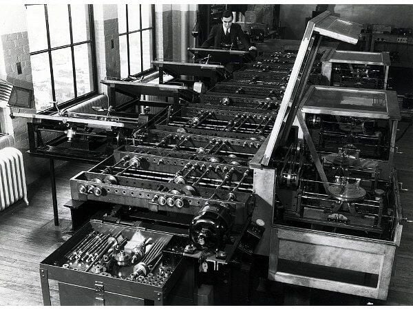 differential-analyzer.jpg