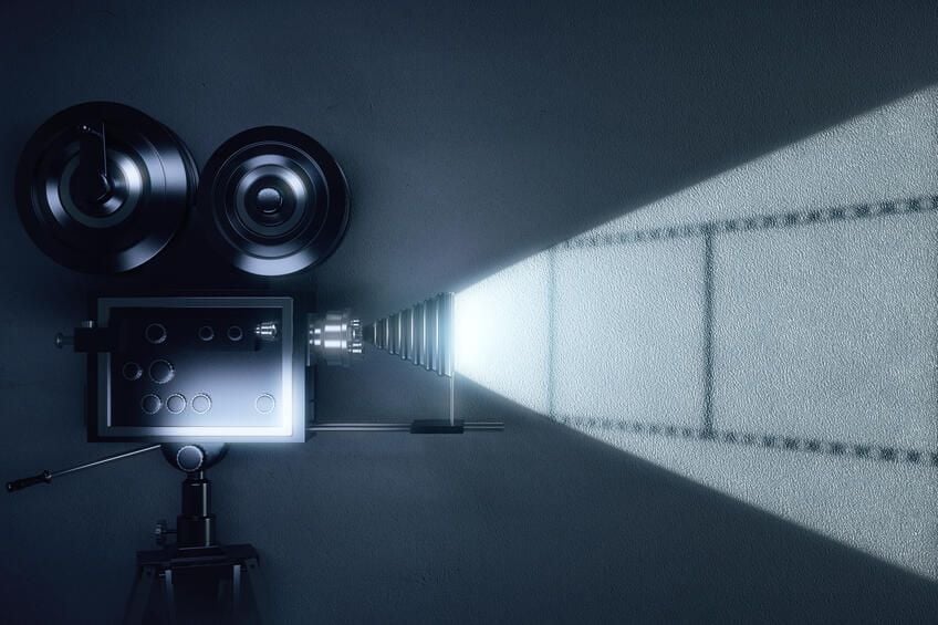 How to use Windows 10’s Projecting To This PC feature to create a wireless multiple-monitor configuration