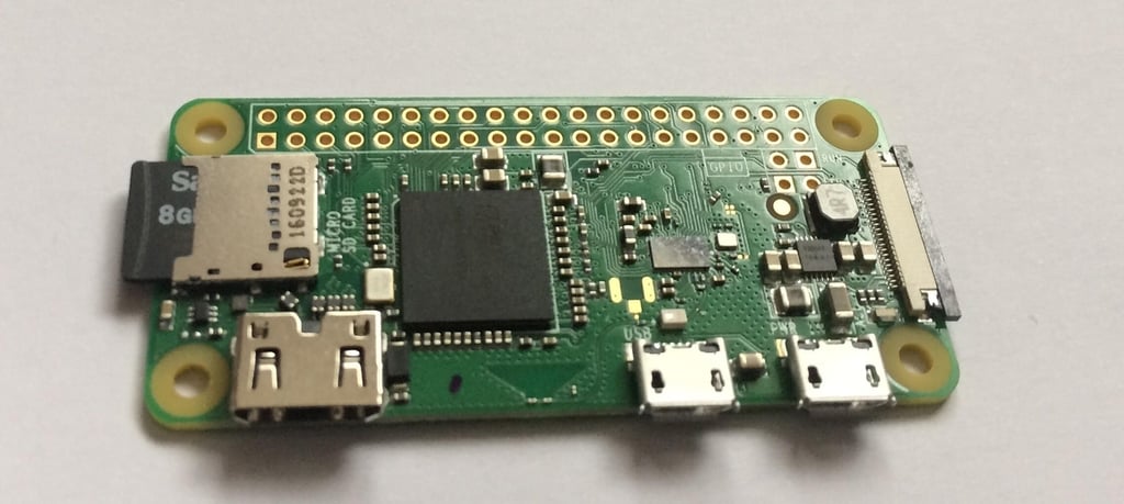 Raspberry Pi Zero W photos: A closer look at the $10 computer