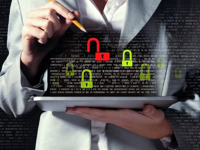 Video: Hundreds of Android apps contain open, vulnerable ports