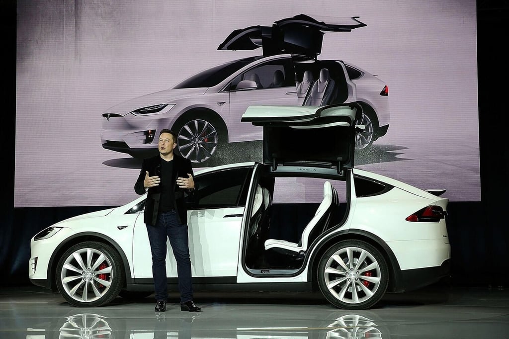 07-tesla-cover-story.jpg