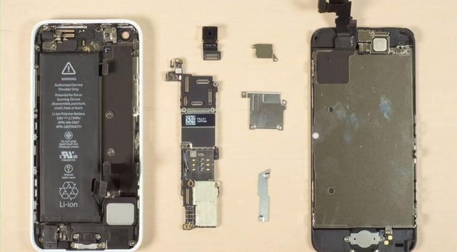 Cracking Open the Apple iPhone 5C