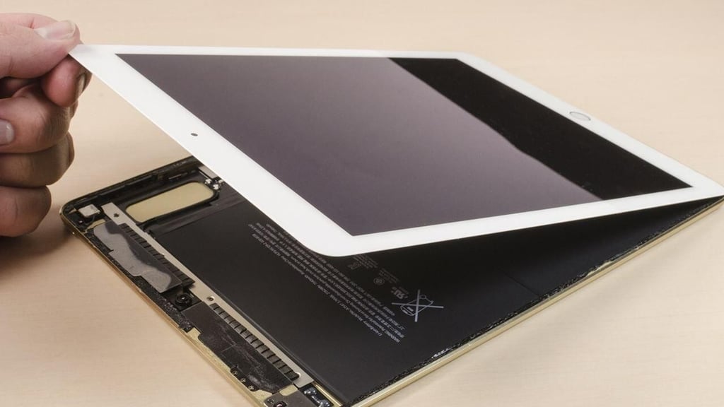 Cracking Open: Apple iPad Air 2