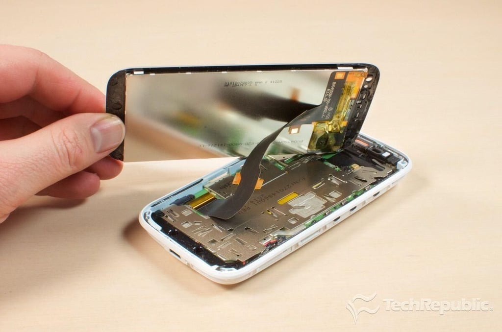 Cracking Open: Motorola Moto E 4G LTE