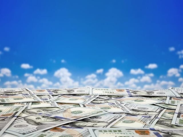 IBM aims to help banks with legacy systems fight disruption