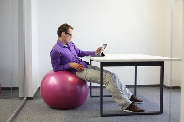10 ways to immediately improve workstation ergonomics