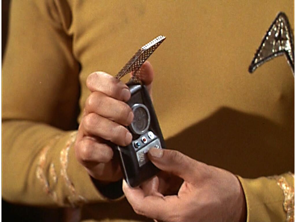 18-tos-communicator.jpg
