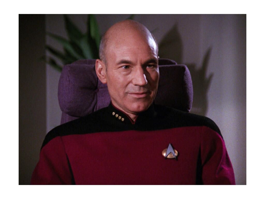 19-tng-communicator.jpg