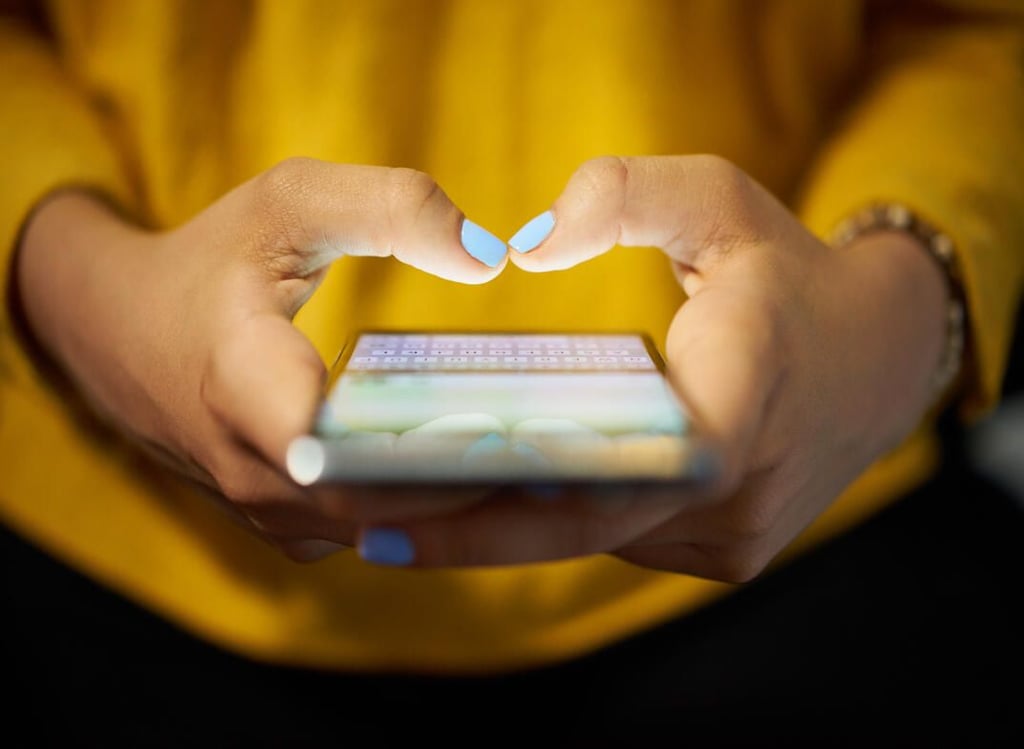 How to ease typing on your mobile phone with the Typewise keyboard