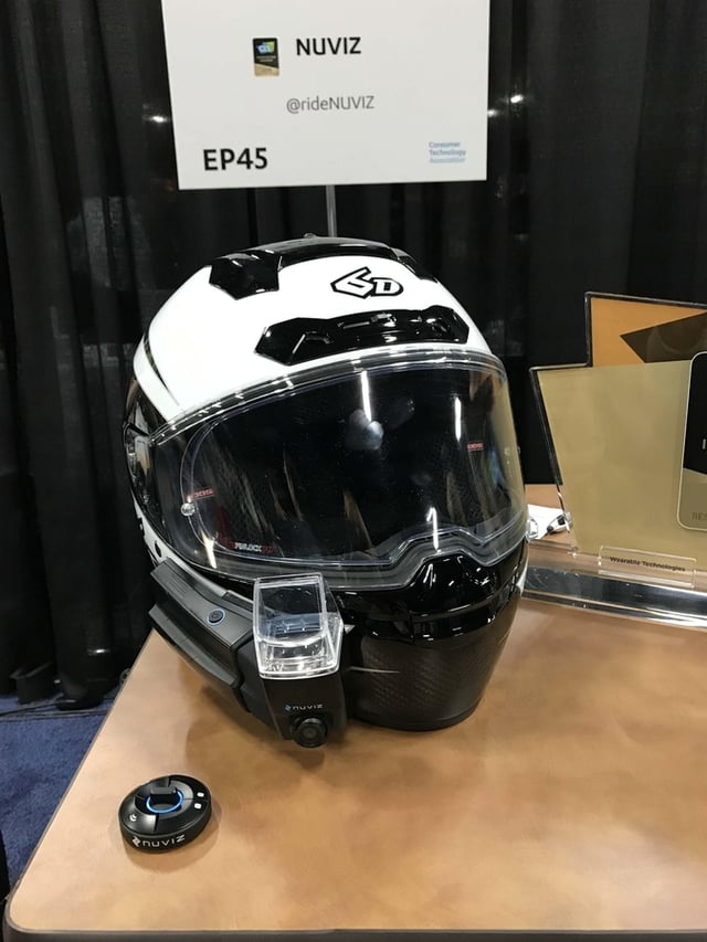 ces-unveiled-nuviz-helmet.jpg