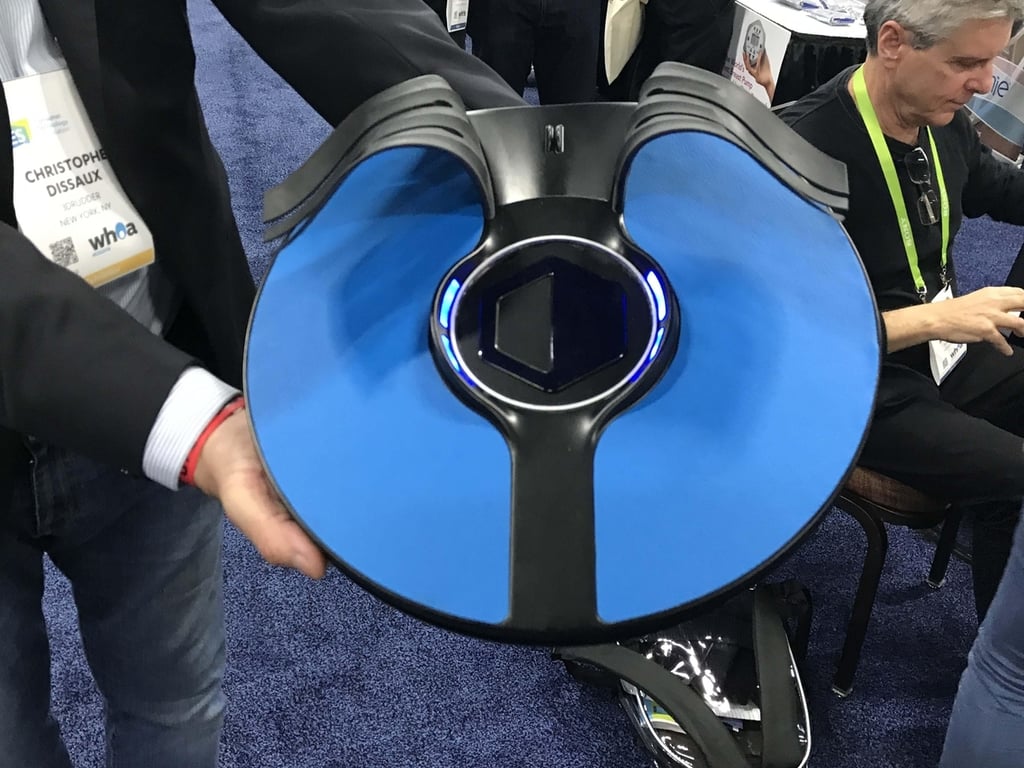 ces-unveiled-vr-feet.jpg