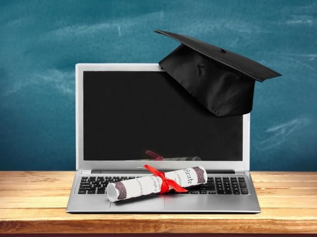 These 10 companies are hiring the most recent college graduates