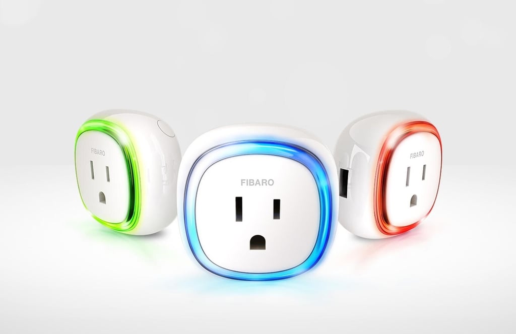 fibaro-wall-plug-z-wave-led-ring.jpg