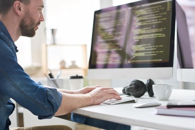The 10 most popular platforms developers use to code projects