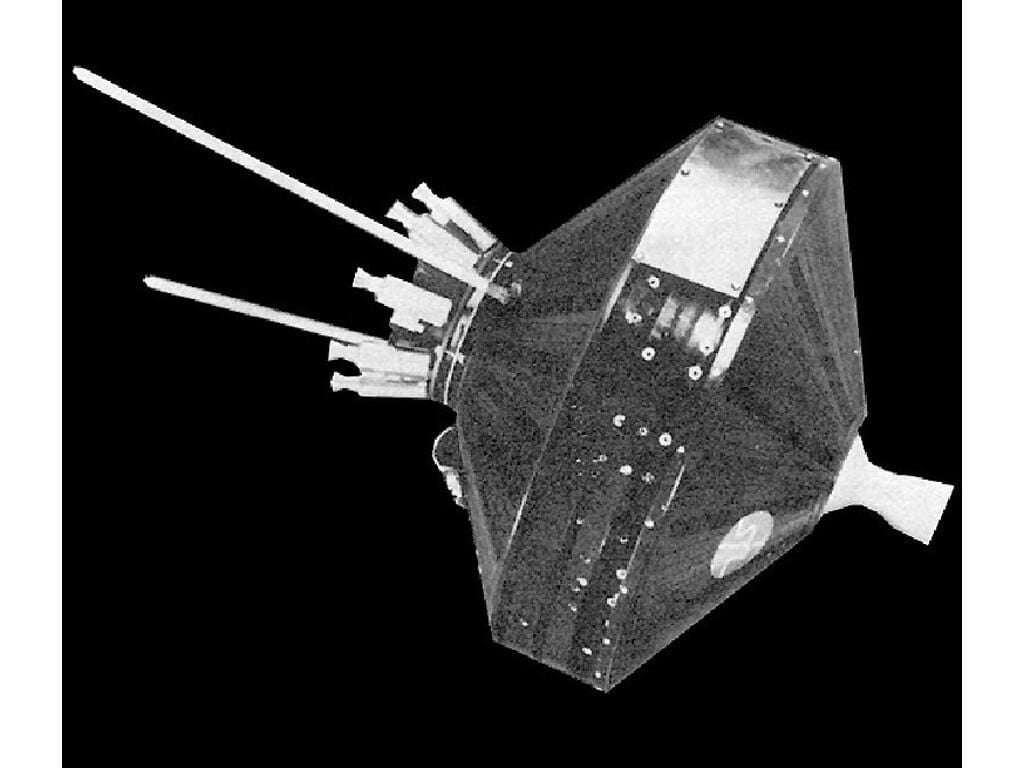 01-pioneer1.jpg